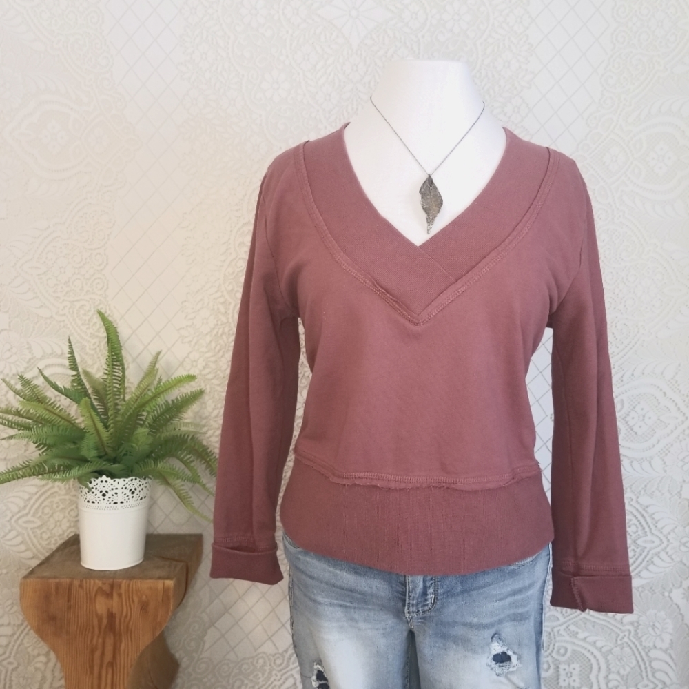 RD Style Raw Hem Sweatshirt